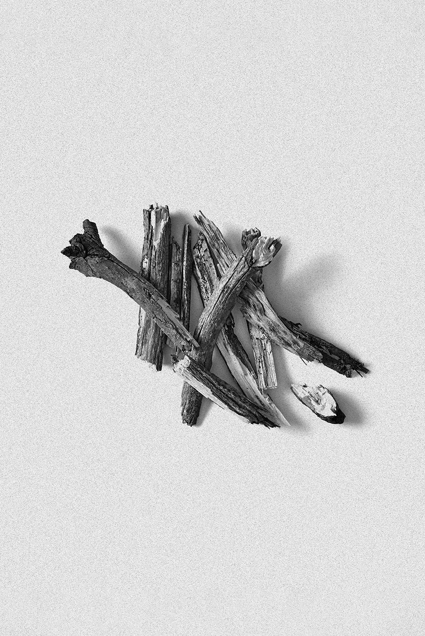 Sandalwood Candle Bordan sandalwood-candle-bordan